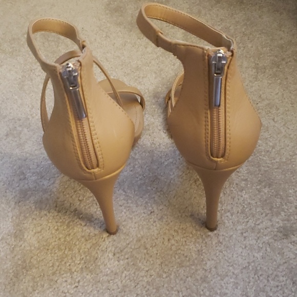 Steve Madden strappy heels - Picture 2 of 3